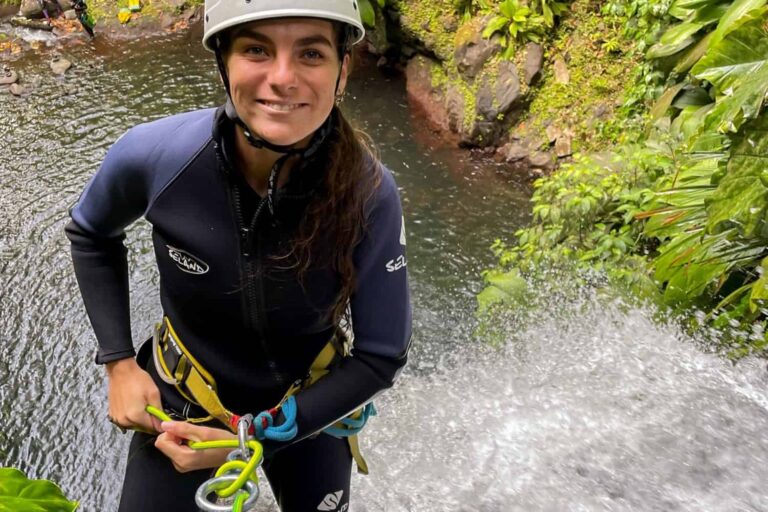 Canyoning expert au Bois Malaisé, Bouillante — journée complète niveau noir